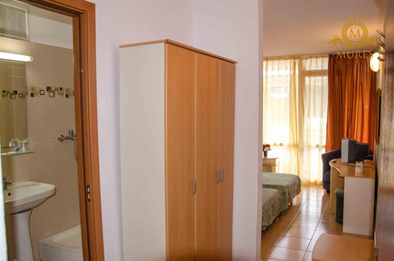 Hotel Mures ซาตูร์น ภายนอก รูปภาพ