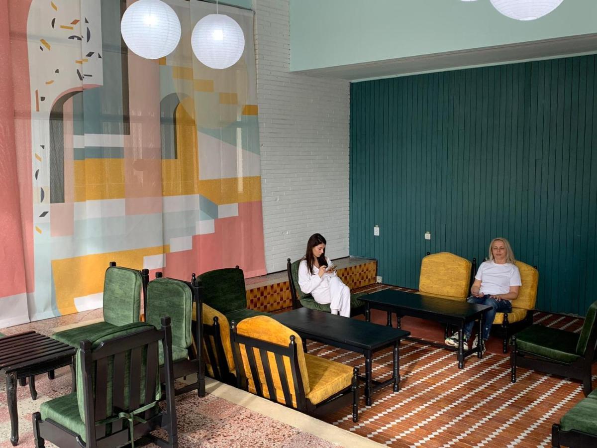 Hotel Mures ซาตูร์น ภายนอก รูปภาพ