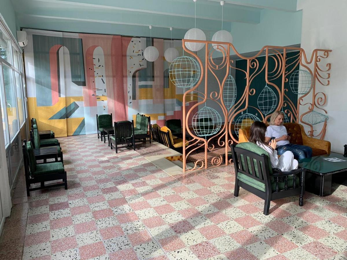 Hotel Mures ซาตูร์น ภายนอก รูปภาพ